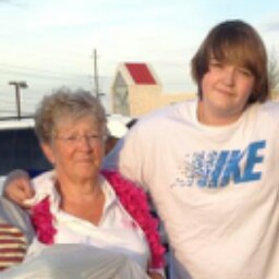 Joyce Schultz Photo 26