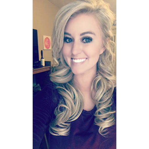 Kristen Hammond Photo 33