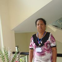 Ursula Fernandes Photo 5