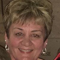 Rebecca Sullivan Photo 29