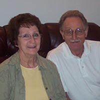 Linda Burke Photo 17