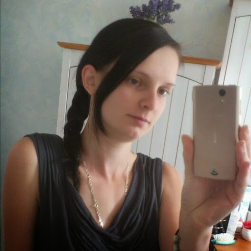 Laura Ferry Photo 8