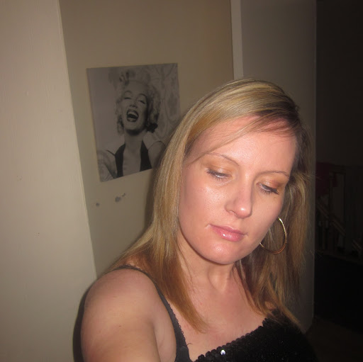 Debbie Daly Photo 25