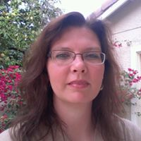 Lisa Abella Photo 10