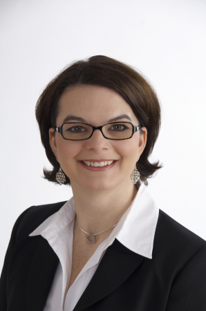 Christie Graham Photo 25