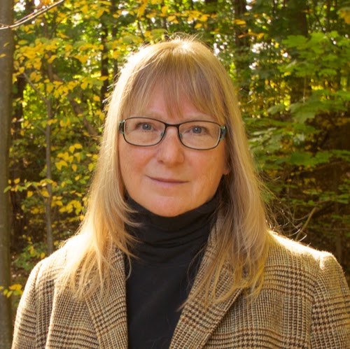 Ruth Sanderson Photo 30