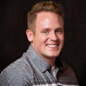 Casey Sullivan Photo 35