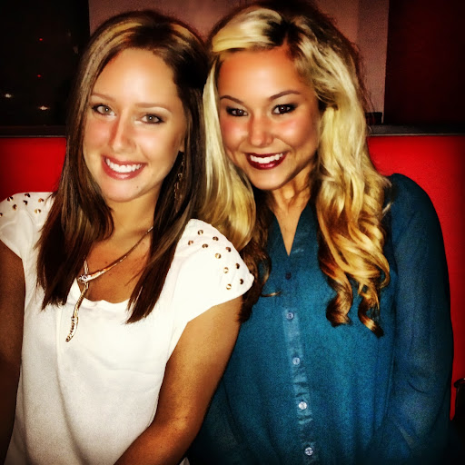 Victoria Burns Photo 41