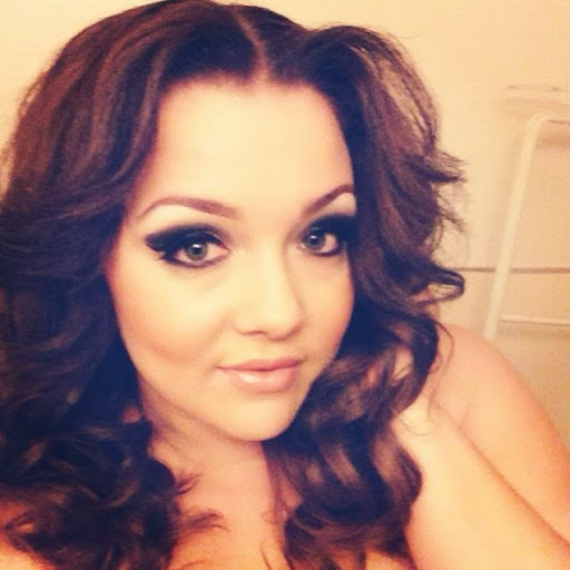Danielle Zavala Photo 20