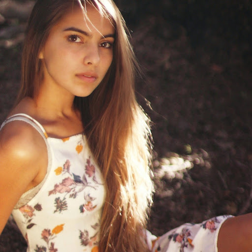 Jacqueline Chee Photo 15
