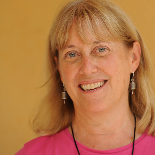 Amy Tompkins Photo 33