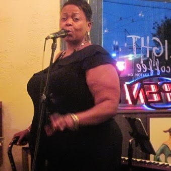 Teresa Hunt Photo 22