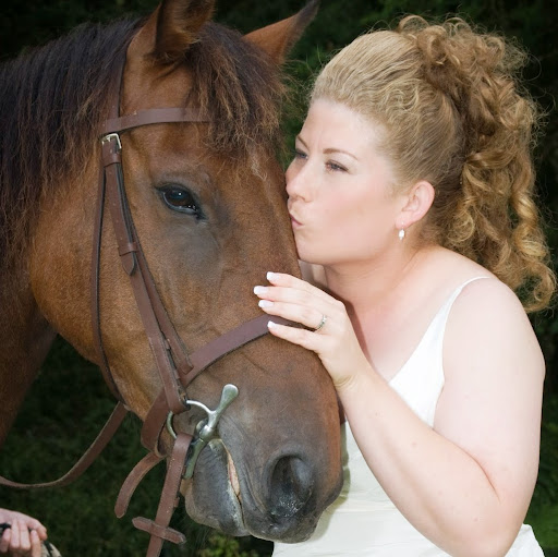 Angela Lane Photo 18
