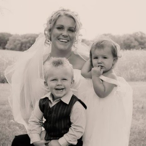 Amy Mclaren Photo 15