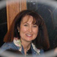 Julia Kahn Photo 17