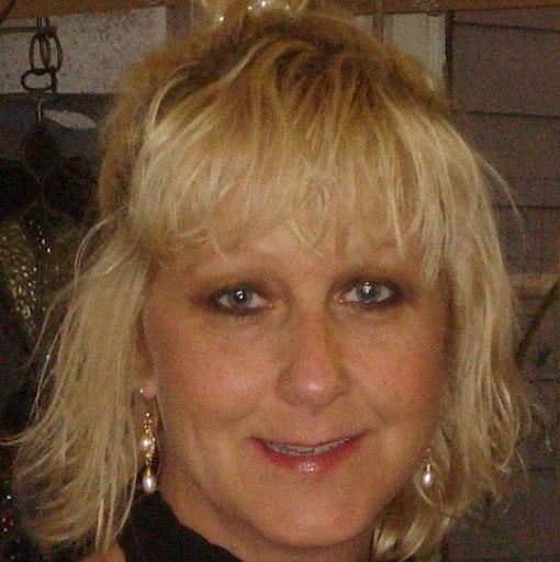 Debra Yates Photo 34