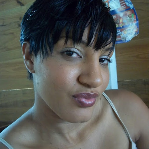 Cindy Charles Photo 9