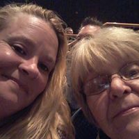 Julie Traynor Photo 7