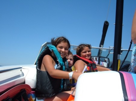 Nadine Hunt Photo 22