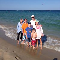 Elizabeth Degrazia Photo 13