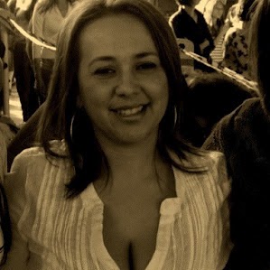 Claudia Urbano Photo 13