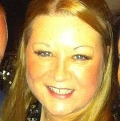 Julie Mcmahon Photo 27