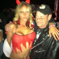 Donnie Sims Photo 19