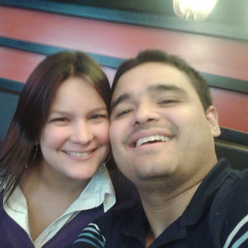 Laura Santa Photo 11