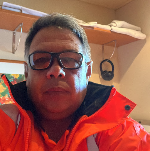 Dennis Swain Photo 15