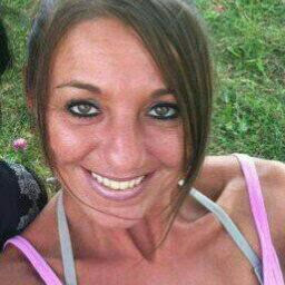 Julia Shaffer Photo 14