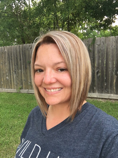 Amy Stout Photo 29