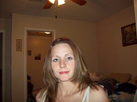 Christie Tucker Photo 19