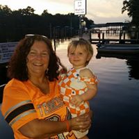 Connie Hooper Photo 15