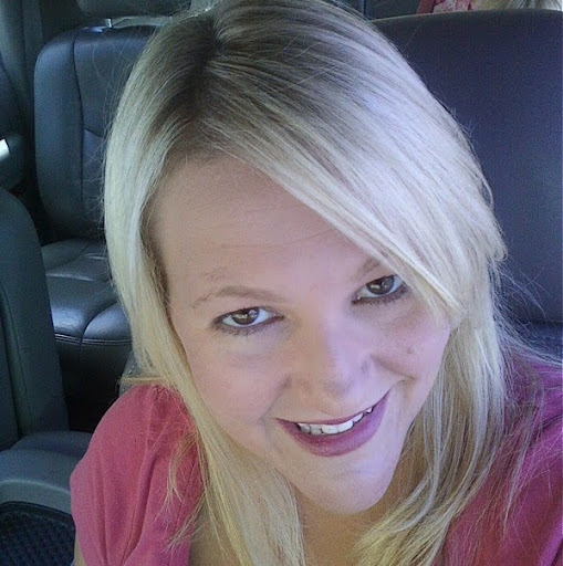 Marian Kuhn Photo 16