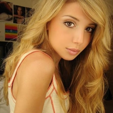 Ana Jenkins Photo 16