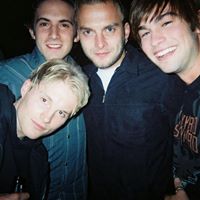 Julian Nicholas Photo 22