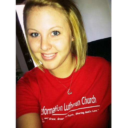 Emily Ritchie Photo 12