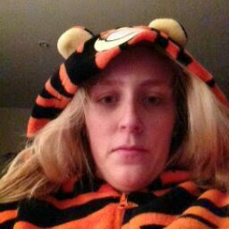 Holly Atkins Photo 15
