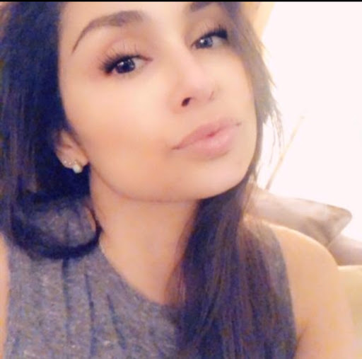 Rachel Garcia Photo 9