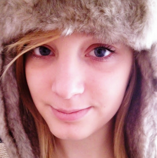 Helen Newman Photo 14