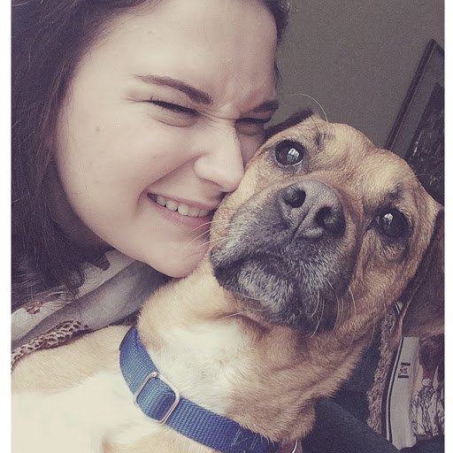 Chelsea Anderson Photo 35