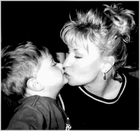 Julie Payne Photo 6
