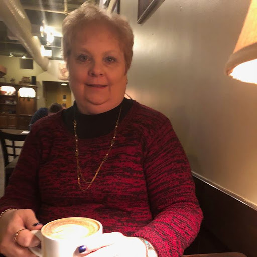 Sandra Myers Photo 30