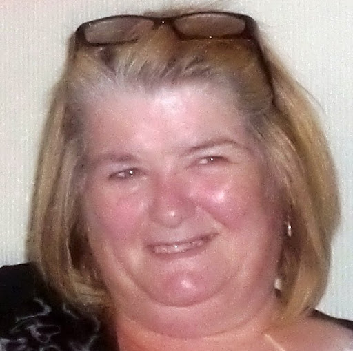Christine Milligan Photo 33