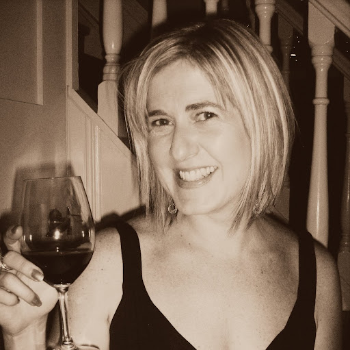 Jennifer Stott Photo 12