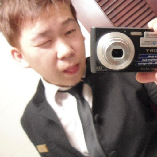 Charles Nguyen Photo 36