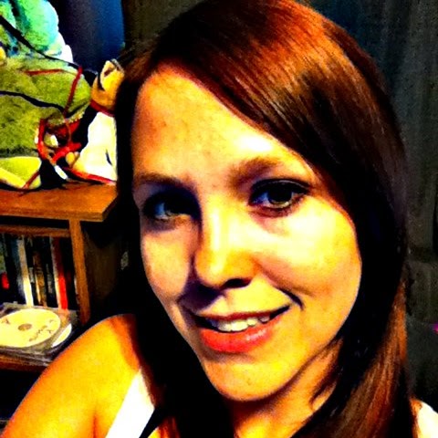 Holly Carter Photo 14