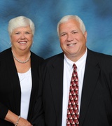 Karen Reynolds Photo 1