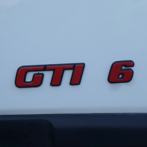 Adam Hanson Photo 13