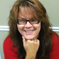 Lisa Ealey Photo 10
